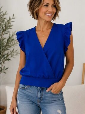 Monteau Vibrant royal Blue Ruffle Sleeve crop Top Sz Medium Stretch Bottom NWT